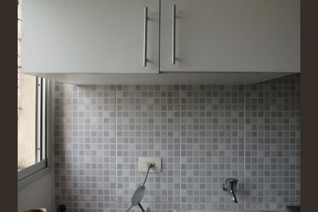 Apartamento à venda com 54m², 2 quartos e 1 vagaCozinha e Área de Serviço