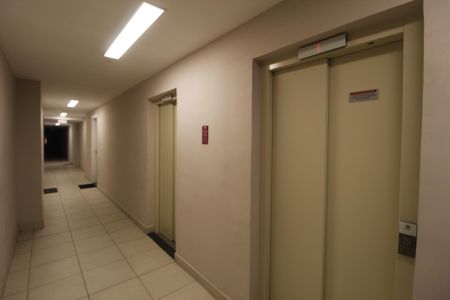 Apartamento à venda com 39m², 2 quartos e 1 vagaCorredor
