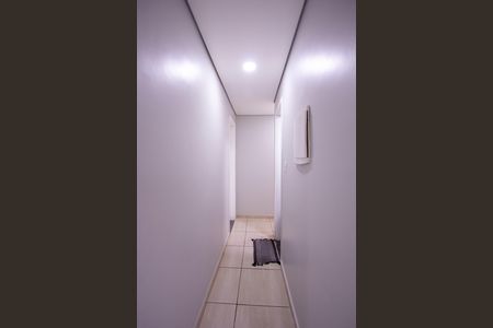 Corredor de apartamento para alugar com 2 quartos, 50m² em Trindade, São Gonçalo