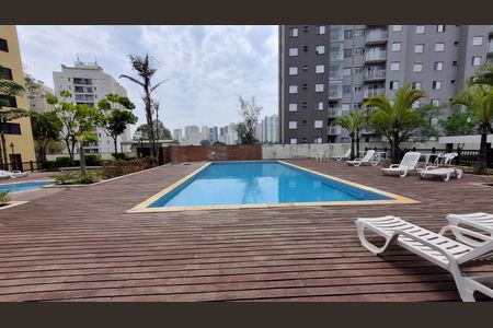 Apartamento à venda com 58m², 2 quartos e 2 vagasÁrea comum - Piscina