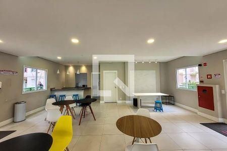 Apartamento para alugar com 40m², 2 quartos e 1 vaga Apartamento para alugar com 40m², 2 quartos e 1 vagaÁrea comum - Salão de festas