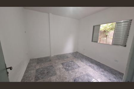 Casa para alugar com 75m², 1 quarto e 1 vagaQuarto 2