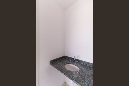 Apartamento à venda com 35m², 2 quartos e sem vaga Apartamento à venda com 35m², 2 quartos e sem vagaBanheiro