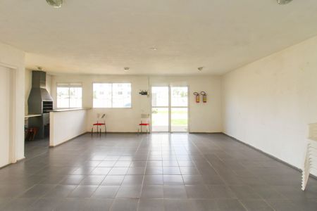 Apartamento para alugar com 41m², 2 quartos e 1 vaga Apartamento para alugar com 41m², 2 quartos e 1 vagaÁrea comum - Salão de festas