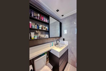 Apartamento à venda com 159m², 3 quartos e 2 vagasBanheiro da Suíte 1