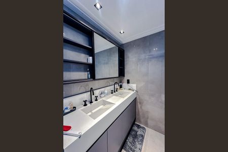 Apartamento à venda com 159m², 3 quartos e 2 vagasBanheiro da Suíte 3