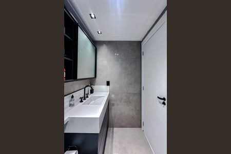 Apartamento à venda com 159m², 3 quartos e 2 vagasBanheiro da Suíte 2