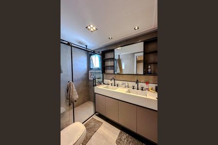 Apartamento à venda com 159m², 3 quartos e 2 vagasBanheiro da Suíte 3