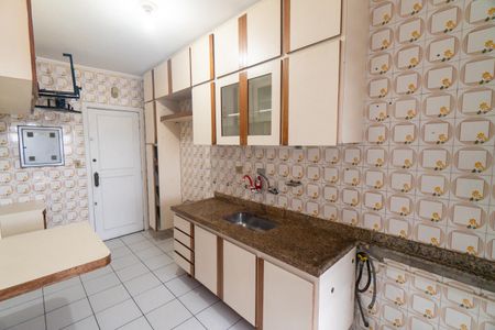 Apartamento à venda com 101m², 3 quartos e 2 vagasCozinha