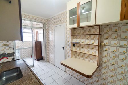 Apartamento à venda com 101m², 3 quartos e 2 vagasCozinha