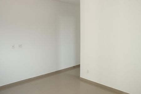Apartamento para alugar com 85m², 2 quartos e 1 vagaSuíte