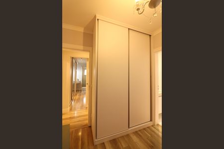 Apartamento à venda com 147m², 3 quartos e 2 vagasSuíte 3