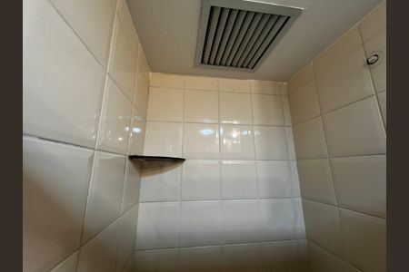 Apartamento à venda com 78m², 3 quartos e 2 vagas Apartamento à venda com 78m², 3 quartos e 2 vagasBanheiro da Suíte