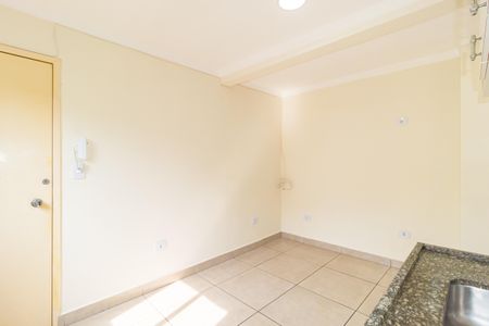 Sala de apartamento para alugar com 2 quartos, 48m² em Luz, São Paulo