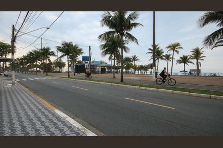 Apartamento para alugar com 77m², 2 quartos e 1 vagaFachada