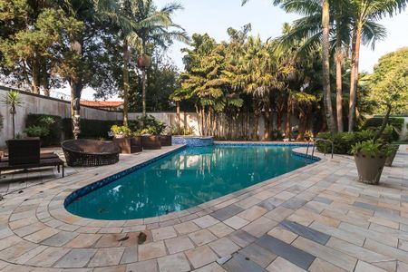 Casa para alugar com 1004m², 5 quartos e 10 vagas Casa para alugar com 1004m², 5 quartos e 10 vagasPiscina