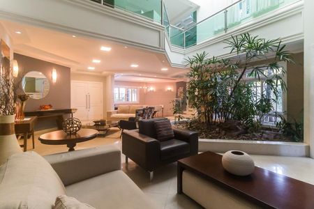 Casa para alugar com 1004m², 5 quartos e 10 vagas Casa para alugar com 1004m², 5 quartos e 10 vagasSala