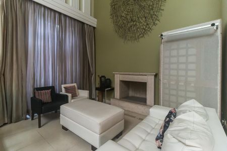 Casa para alugar com 1004m², 5 quartos e 10 vagas Casa para alugar com 1004m², 5 quartos e 10 vagasSala