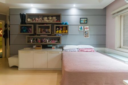 Casa para alugar com 1004m², 5 quartos e 10 vagas Casa para alugar com 1004m², 5 quartos e 10 vagasQuarto 2