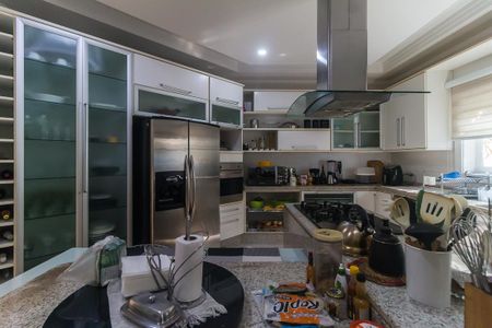 Casa para alugar com 1004m², 5 quartos e 10 vagas Casa para alugar com 1004m², 5 quartos e 10 vagasCozinha