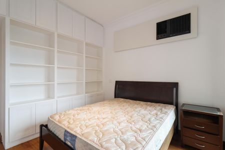 Apartamento à venda com 82m², 1 quarto e 2 vagasSuíte