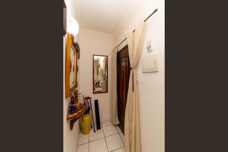 Hall de entrada de apartamento à venda com 1 quarto, 42m² em Liberdade, São Paulo