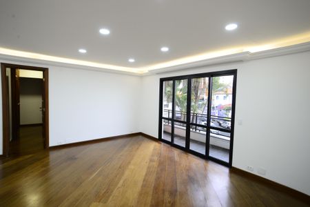 Sala de apartamento para alugar com 3 quartos, 110m² em Vila Monumento, São Paulo