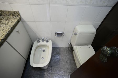 Apartamento para alugar com 110m², 3 quartos e 2 vagasBanheiro da Suite