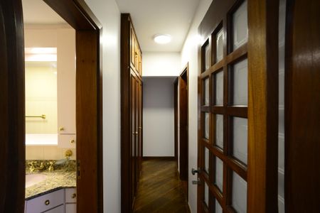 Apartamento para alugar com 110m², 3 quartos e 2 vagasCorredor