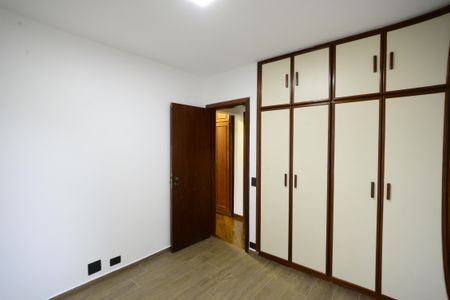 Apartamento para alugar com 110m², 3 quartos e 2 vagasQuarto 2