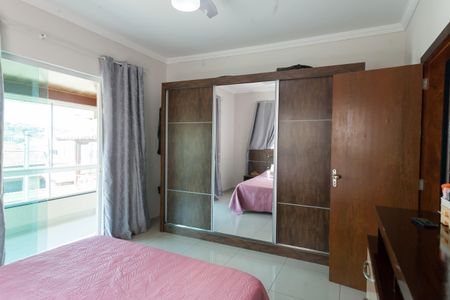 Casa à venda com 178m², 3 quartos e 2 vagasQuarto 3