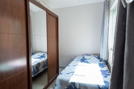 Casa à venda com 178m², 3 quartos e 2 vagasQuarto 2