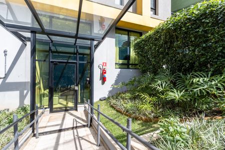 Apartamento para alugar com 45m², 1 quarto e 1 vagaFachada do Condomínio