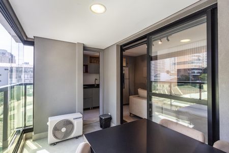 Apartamento para alugar com 45m², 1 quarto e 1 vagaVaranda