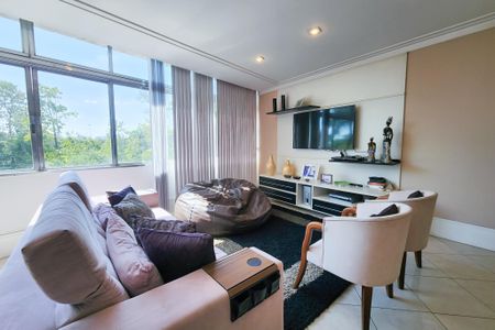 Apartamento para alugar com 270m², 4 quartos e 2 vagasSala