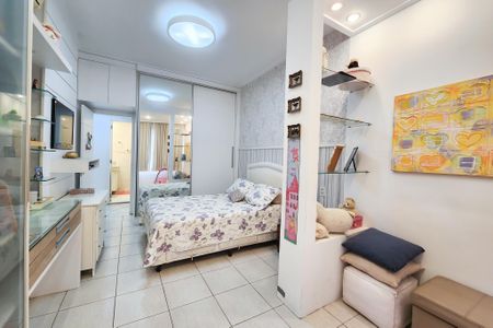Apartamento para alugar com 270m², 4 quartos e 2 vagasQuarto 2