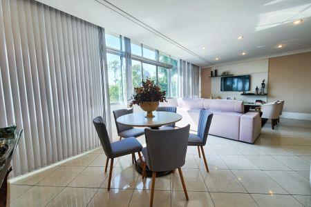 Apartamento para alugar com 270m², 4 quartos e 2 vagasSala