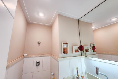 Apartamento para alugar com 270m², 4 quartos e 2 vagasLavabo