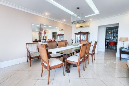 Apartamento para alugar com 270m², 4 quartos e 2 vagasSala