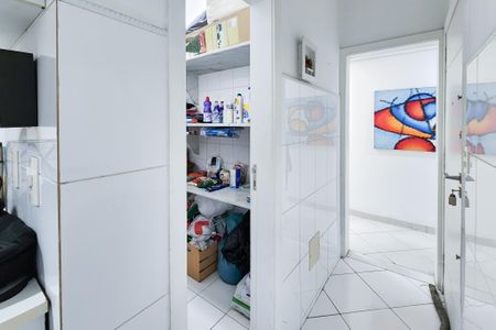 Apartamento para alugar com 270m², 4 quartos e 2 vagasDespensa