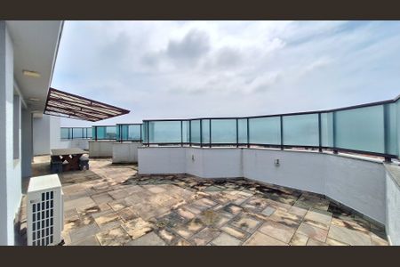 Apartamento à venda com 328m², 3 quartos e 3 vagasCobertura