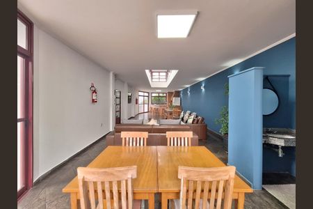 Apartamento à venda com 328m², 3 quartos e 3 vagasÁrea comum - Salão de festas