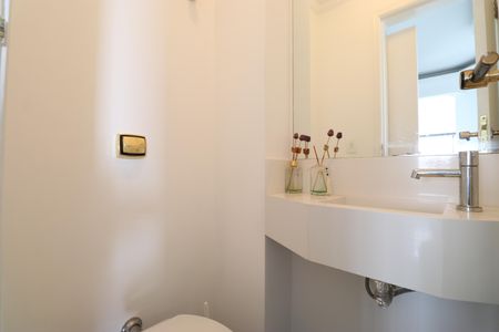 Apartamento à venda com 328m², 3 quartos e 3 vagasLavabo