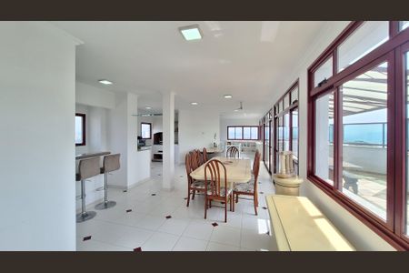 Apartamento à venda com 328m², 3 quartos e 3 vagasÁrea gourmet