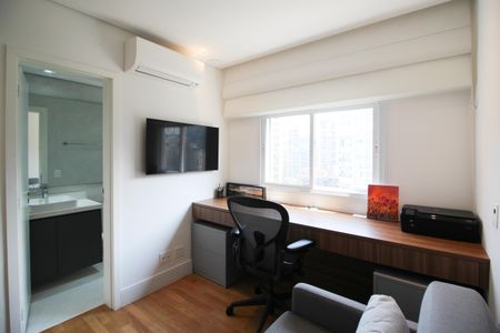 Apartamento à venda com 161m², 3 quartos e 3 vagasSuíte 3