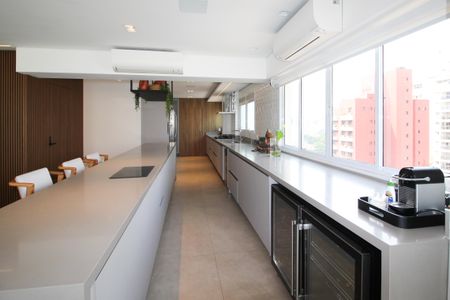Apartamento à venda com 161m², 3 quartos e 3 vagasCozinha