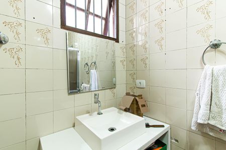 Casa à venda com 309m², 4 quartos e 3 vagasBanheiro da Suíte 1