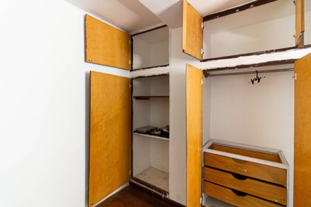 Casa à venda com 309m², 4 quartos e 3 vagasSuíte 3