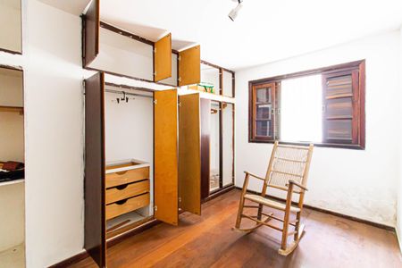 Casa à venda com 309m², 4 quartos e 3 vagasSuíte 3