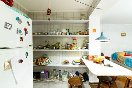 Casa à venda com 309m², 4 quartos e 3 vagasEdícula - Cozinha